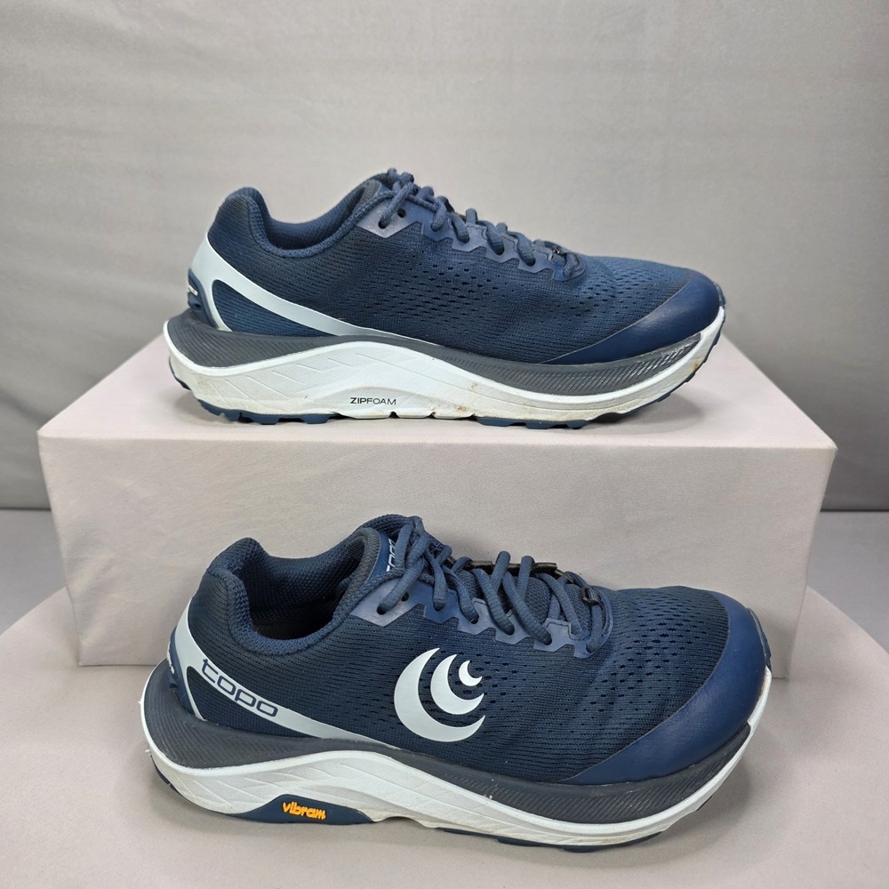 TOPO Ultraventure 3 Women's Size 8 Navy Blue Trail Running Hiking Shoes Sneakers